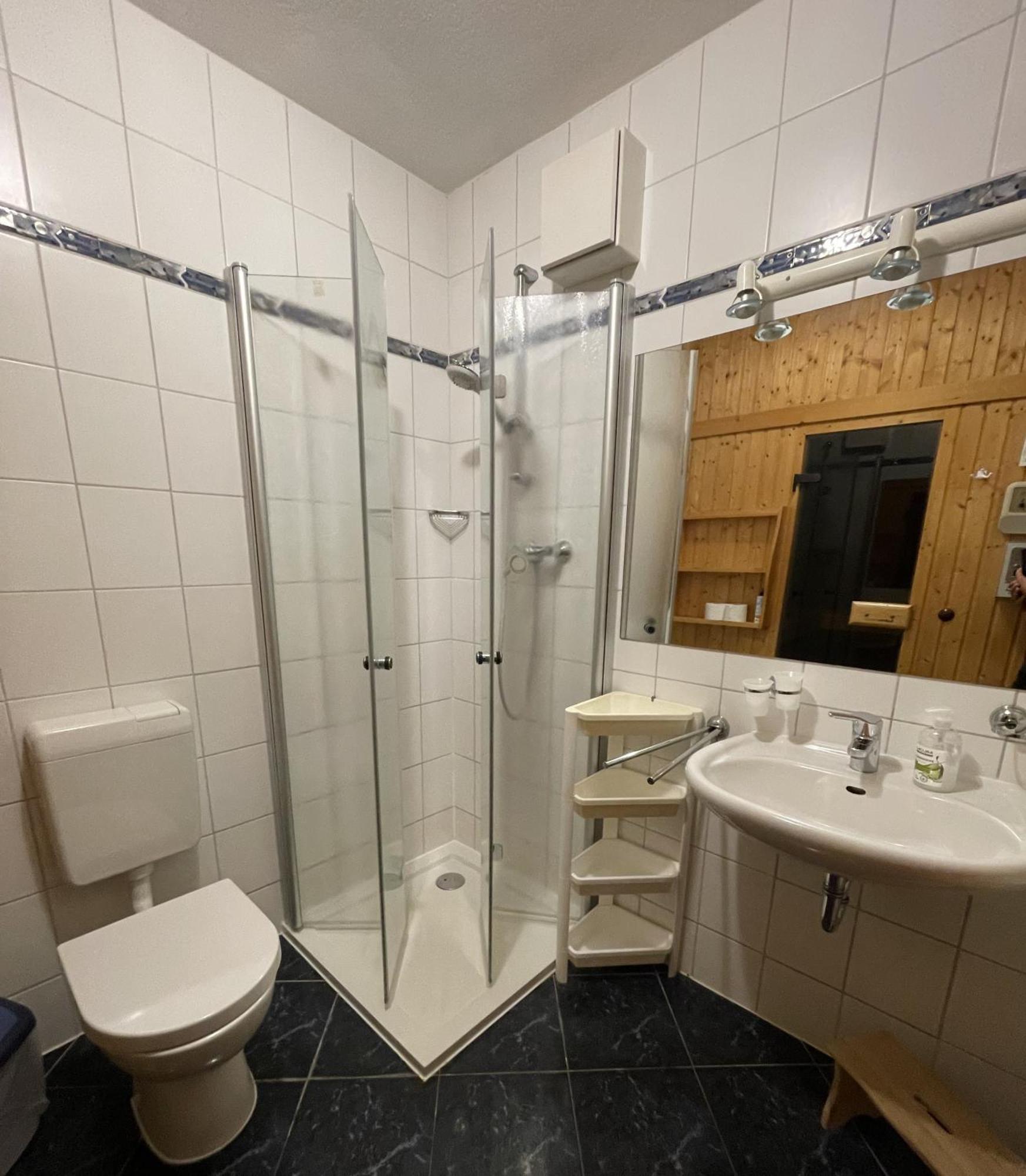 Ferienwohnungen Wiek, Haus Luv & Lee Wiek auf Rügen Exteriör bild